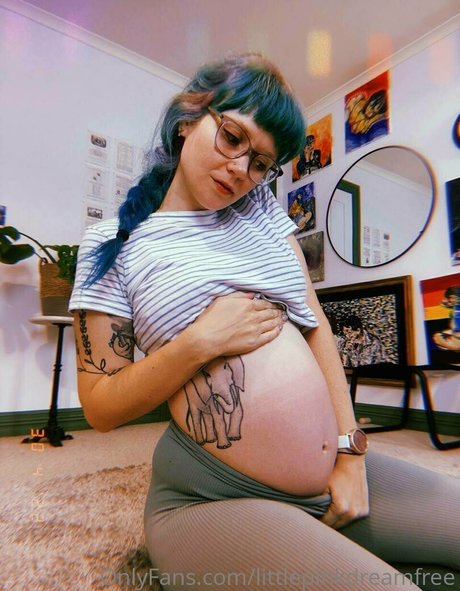 Littlepinkdreamfree
