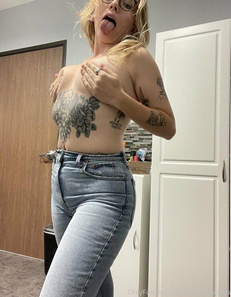 Abbsoluteltyabbs