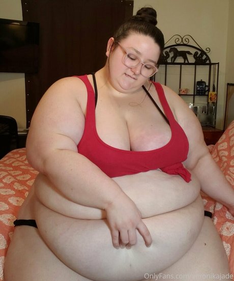 Foto di nudo di fuga di OnlyFans di Veronikajade