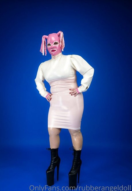 Rubberangeldoll