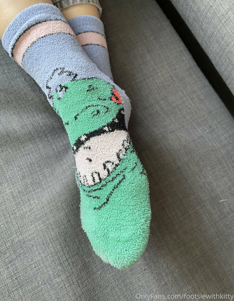 Foto di nudo di fuga di OnlyFans di Footsiewithkitty