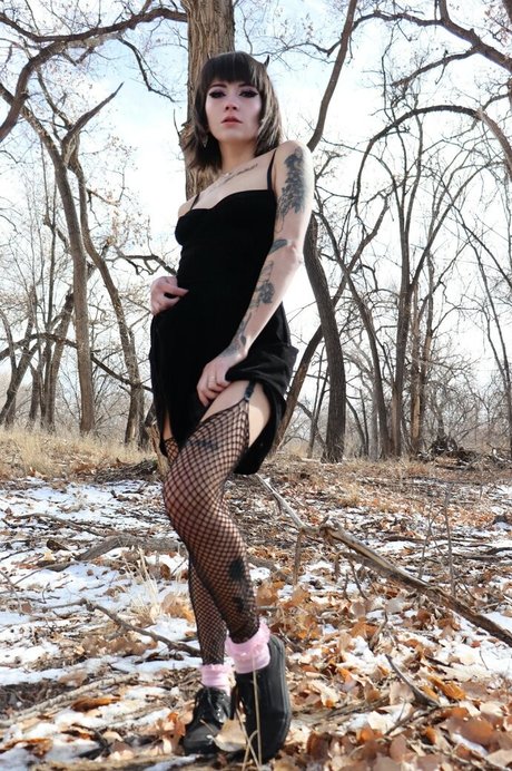 Foto di nudo di fuga di OnlyFans di Gothkitteen