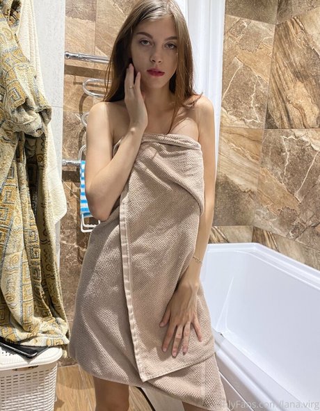 Foto di nudo di fuga di OnlyFans di Lanavirg