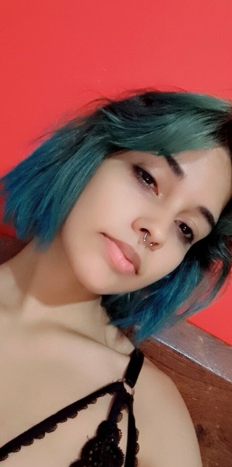 Foto di nudo di fuga di OnlyFans di Vnusdemoura