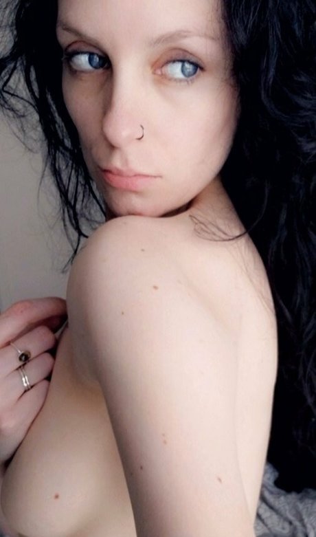 Foto di nudo di fuga di OnlyFans di Cryptid