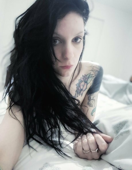 Foto di nudo di fuga di OnlyFans di Cryptid