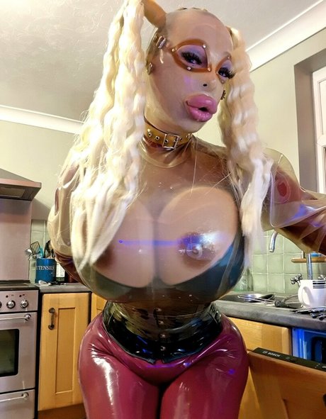 Evelyndoll
