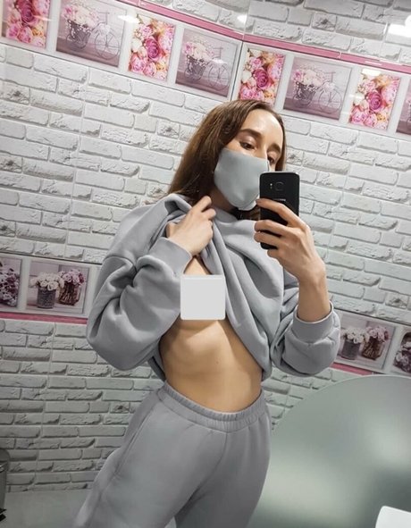 Foto di nudo di fuga di OnlyFans di Evaholiday