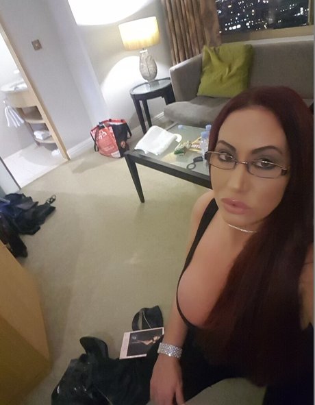 Foto di nudo di fuga di OnlyFans di Sexyemmabutt