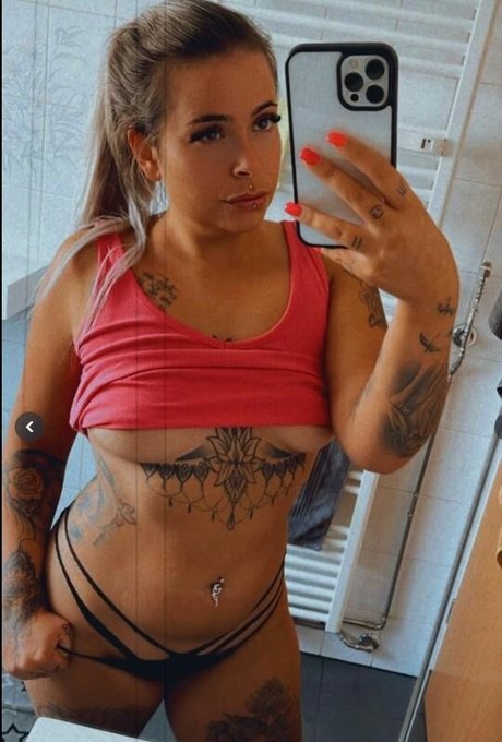 Foto di nudo di fuga di OnlyFans di Mandygriffen
