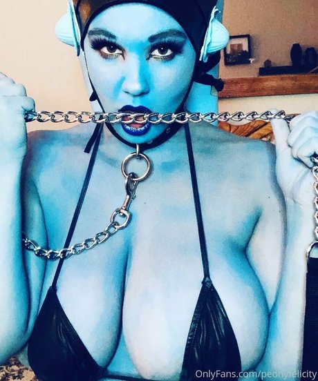 Foto di nudo di fuga di OnlyFans di Peonyfelicity