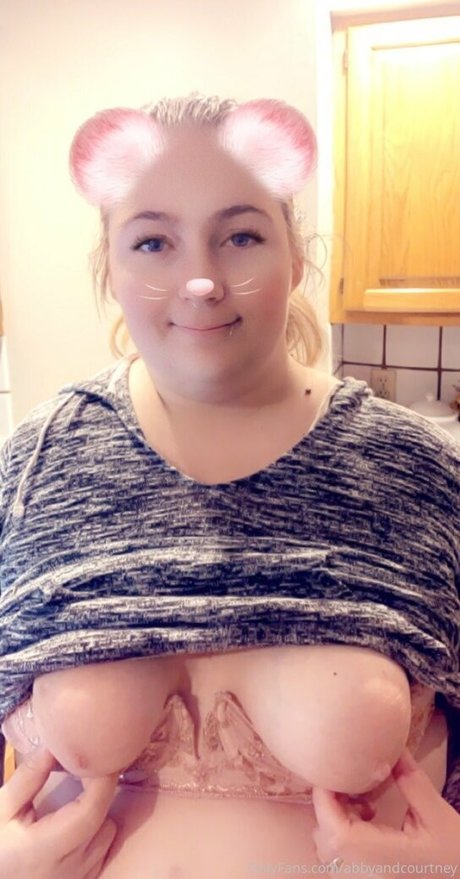 Abbyandcourtney