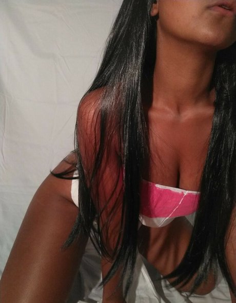 Foto di nudo di fuga di OnlyFans di Naturallynina