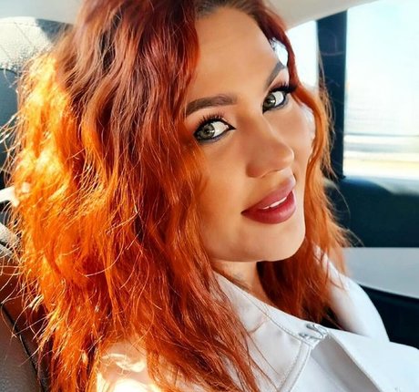 Foto di nudo di fuga di OnlyFans di Marina Burnashova
