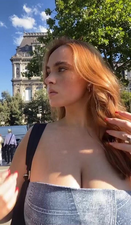 Foto di nudo di fuga di OnlyFans di Laura Svensson