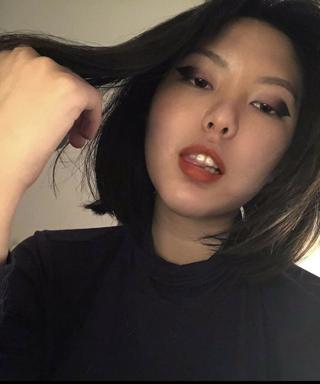 Foto di nudo di fuga di OnlyFans di Moe Kihen