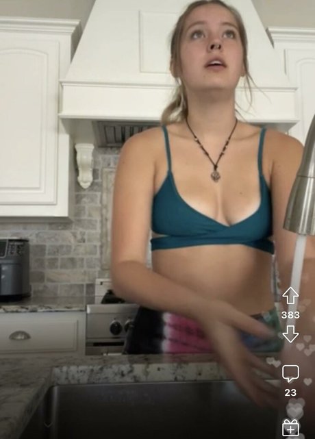 Foto di nudo di fuga di OnlyFans di Peyton Coffee