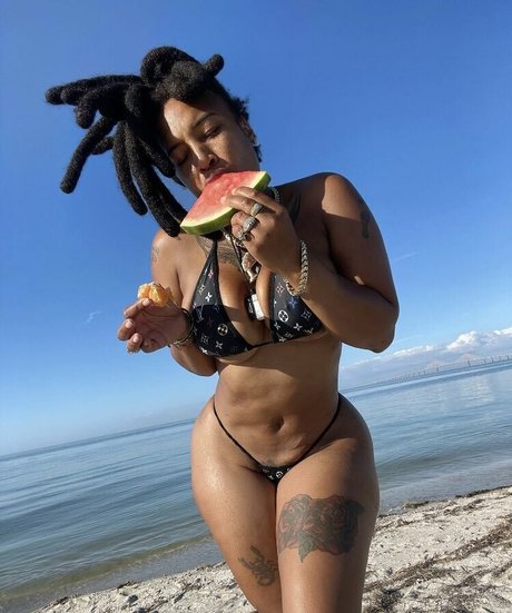 Foto di nudo di fuga di OnlyFans di Successfulyell