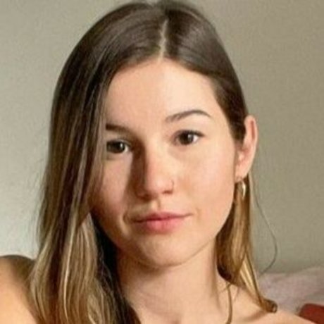 Julia Ayers