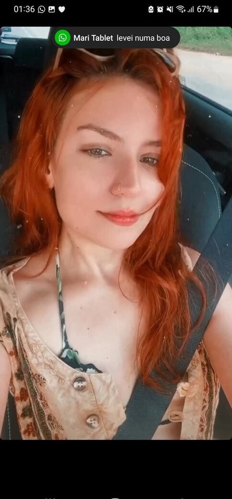 Foto di nudo di fuga di OnlyFans di Carol Costa