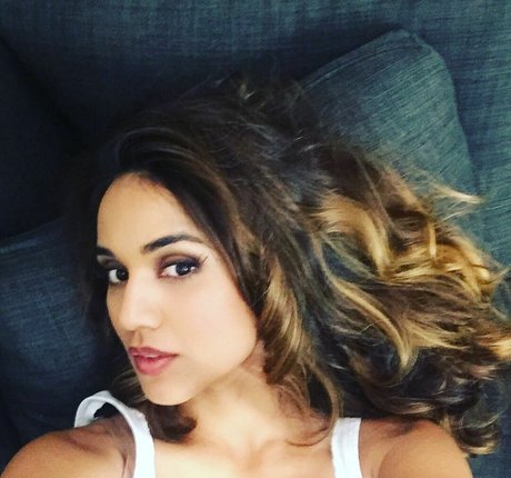Summer Bishil