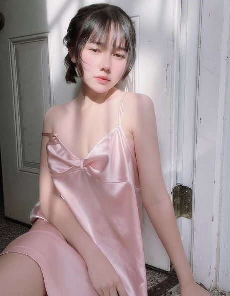 Foto di nudo di fuga di OnlyFans di Arisa Nguyen