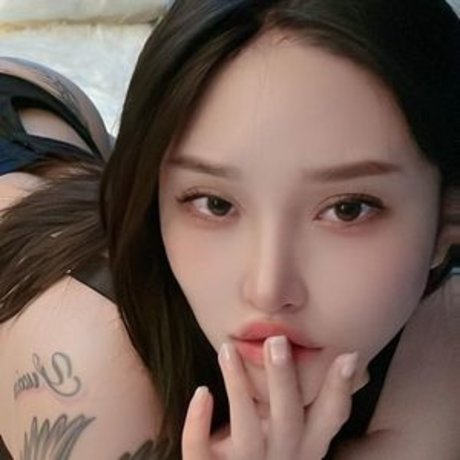 Foto di nudo di fuga di OnlyFans di Songyuxin Hitomi