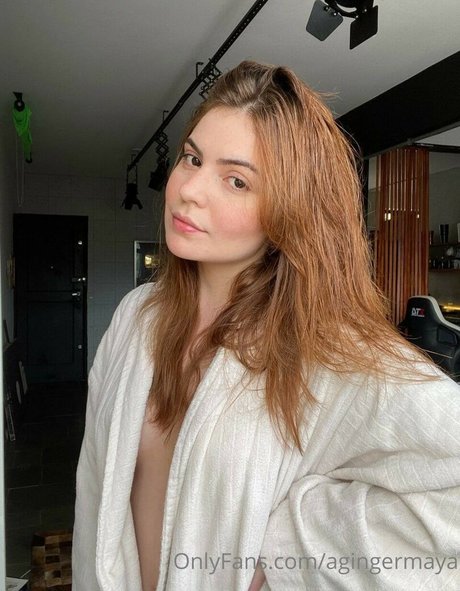 Foto di nudo di fuga di OnlyFans di Gingermaya