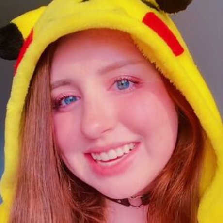 Foto di nudo di fuga di OnlyFans di Tinyfierytigrr