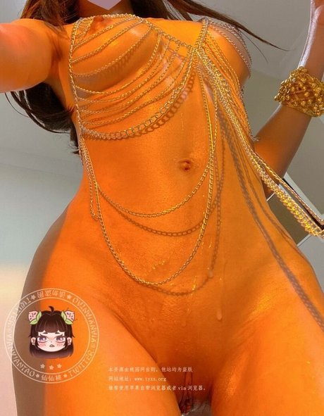 Foto di nudo di fuga di OnlyFans di Xianxiantao