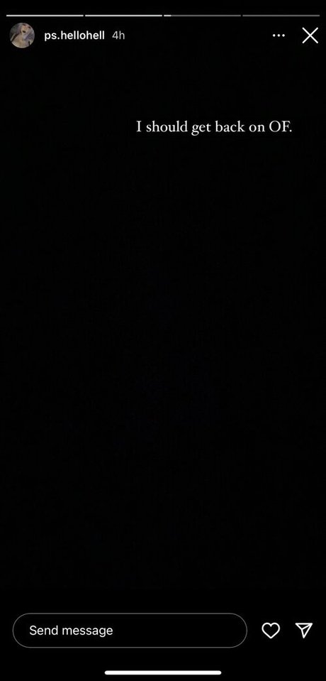 Foto di nudo di fuga di OnlyFans di Pshellohell