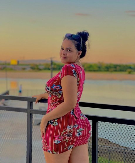 Foto di nudo di fuga di OnlyFans di Nathalia Villalba