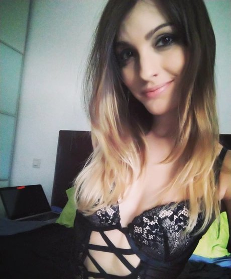 Foto di nudo di fuga di OnlyFans di Iamcristinini
