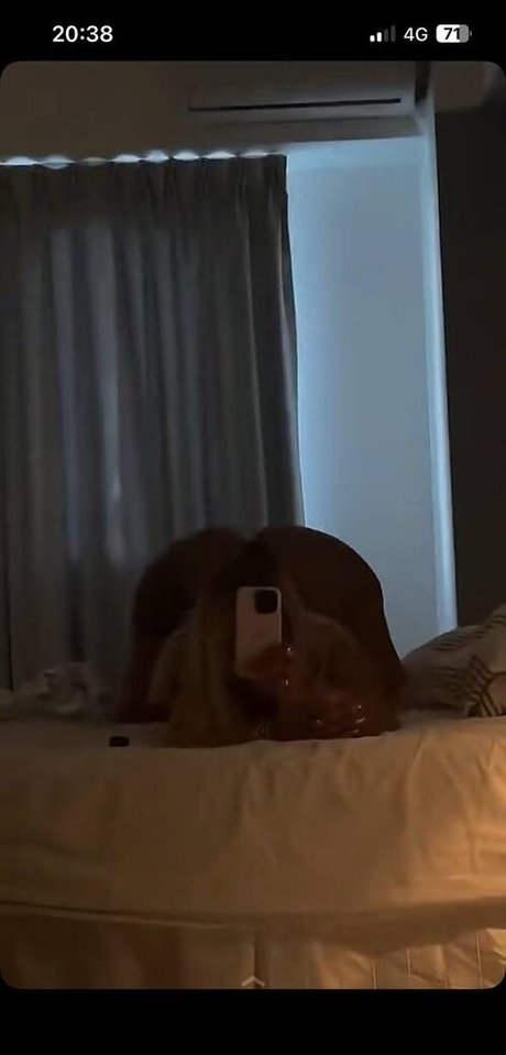 Foto di nudo di fuga di OnlyFans di Kamila Cannes