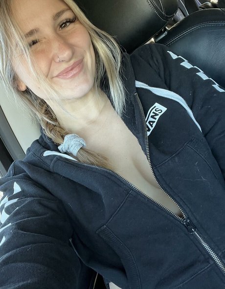 Foto di nudo di fuga di OnlyFans di Blair Jordan