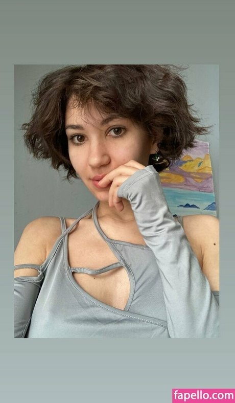 Adorable dina