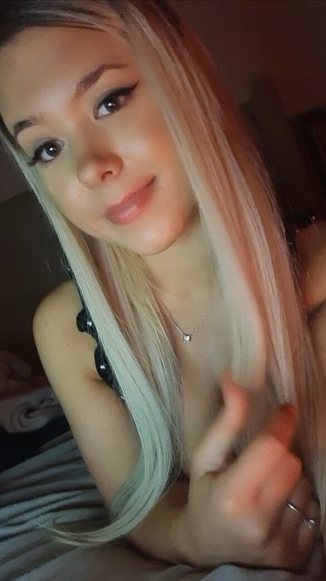 Foto di nudo di fuga di OnlyFans di Kimjade999