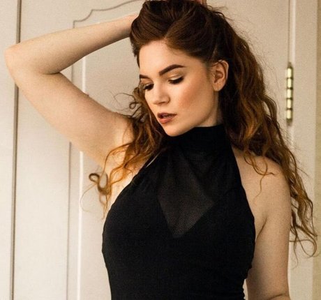 Foto di nudo di fuga di OnlyFans di Aniela Kras
