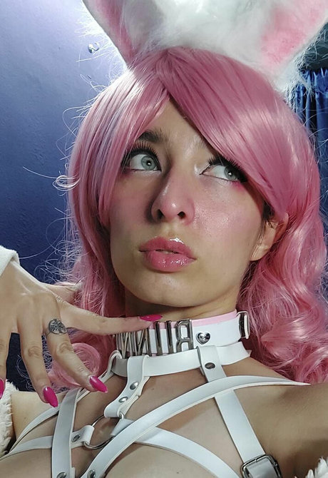 Emina Cosplay