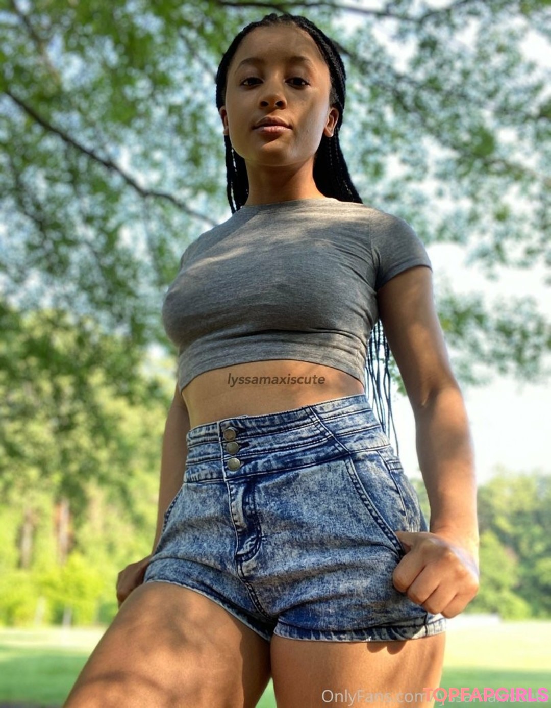 Foto di nudo di fuga di OnlyFans di Alyssa Maxwell #121 Foto di nudo di fuga di OnlyFans di Alyssa Maxwell #121