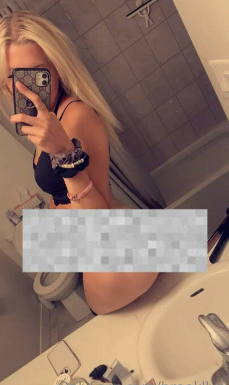 Foto di nudo di fuga di OnlyFans di Brookllyn