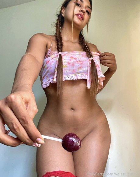 Foto di nudo di fuga di OnlyFans di Valentynap