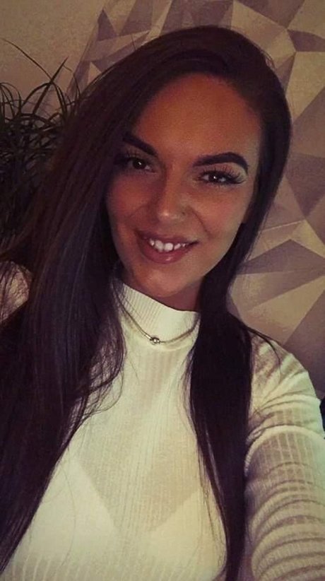 Foto di nudo di fuga di OnlyFans di Kimberley Maxwell