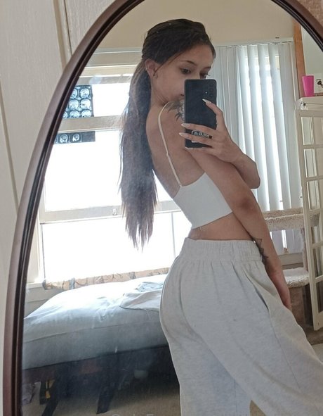 Yourlittlemiaof