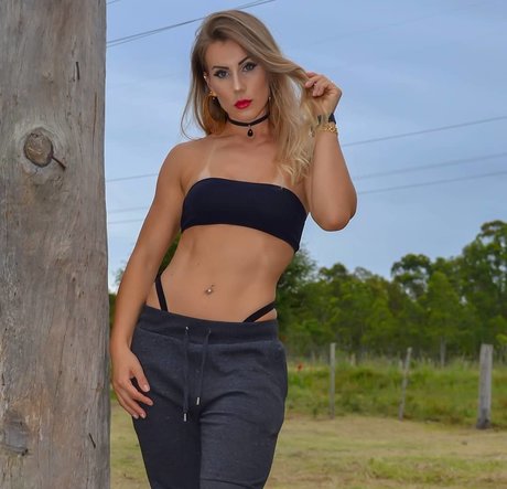 Foto di nudo di fuga di OnlyFans di Jacqueline Darley
