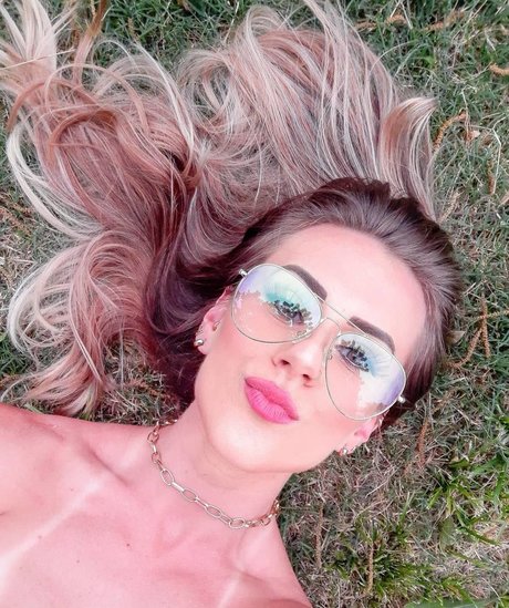 Foto di nudo di fuga di OnlyFans di Jacqueline Darley