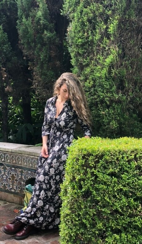 Foto di nudo di fuga di OnlyFans di Bianca Novelli