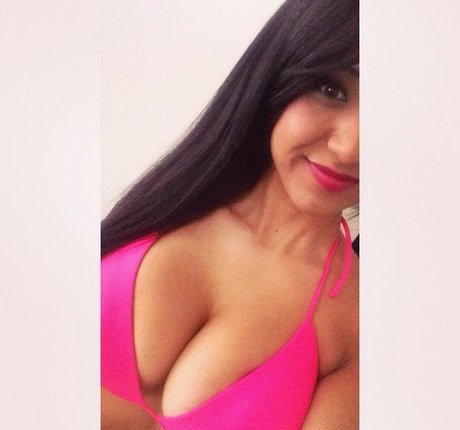 Foto di nudo di fuga di OnlyFans di Alexandra Nicole