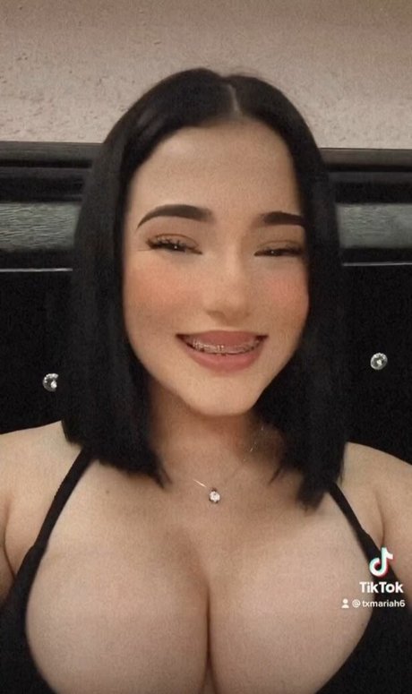 Foto di nudo di fuga di OnlyFans di Txmia26ig