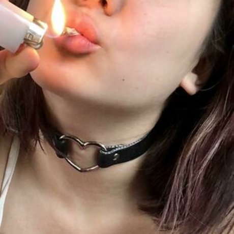 Foto di nudo di fuga di OnlyFans di Xxkawaiinerdxx